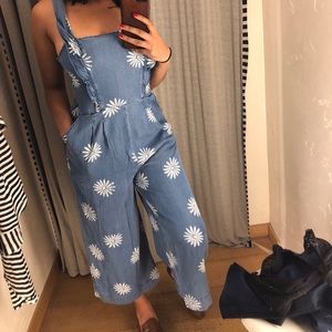 Size XS splendid jumpsuit. Runs big.